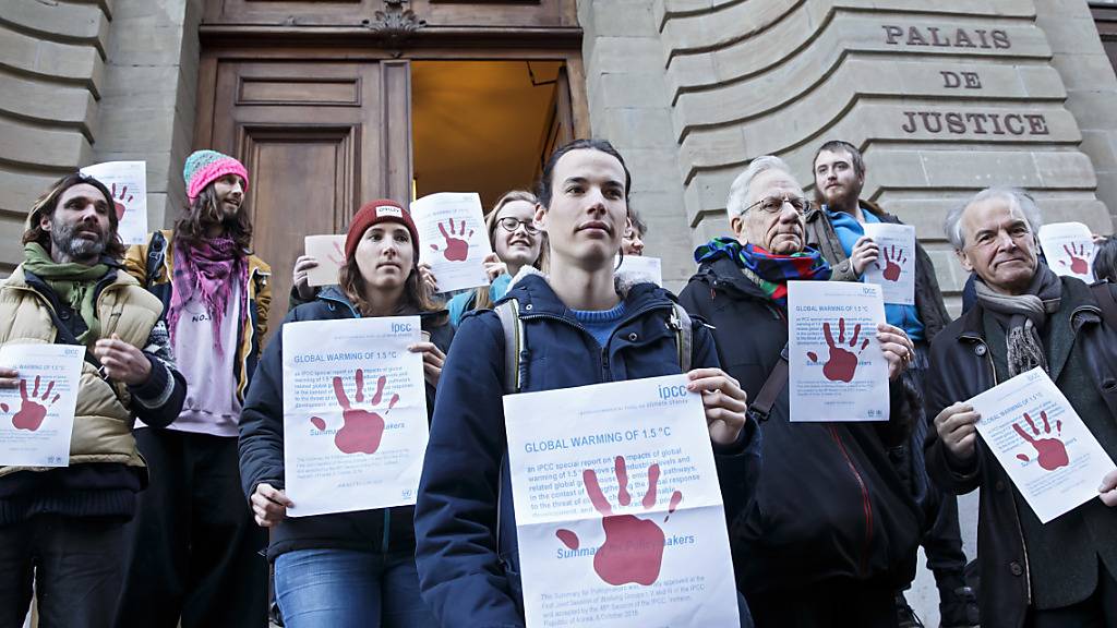 Die Genfer Justiz hat am Donnerstag einen jungen Klimaaktivisten verurteilt.