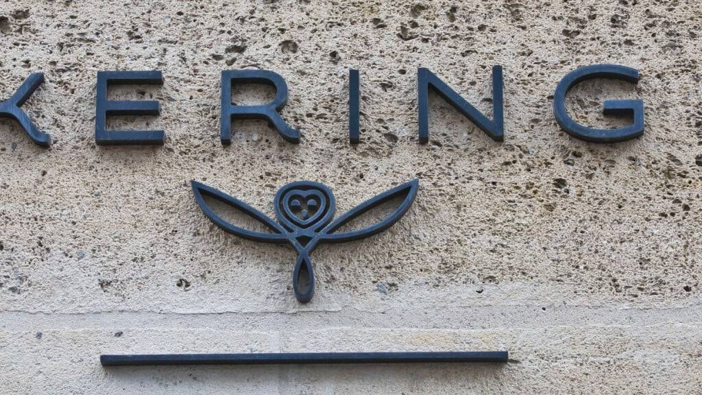 Luxusgüterkonzern Kering verkauft Kosmetiksparte an L'Oréal