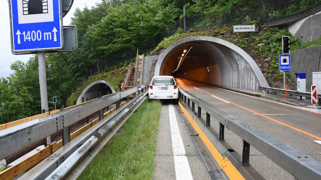 Falsche Fahrspur auf der Autobahn erwischt