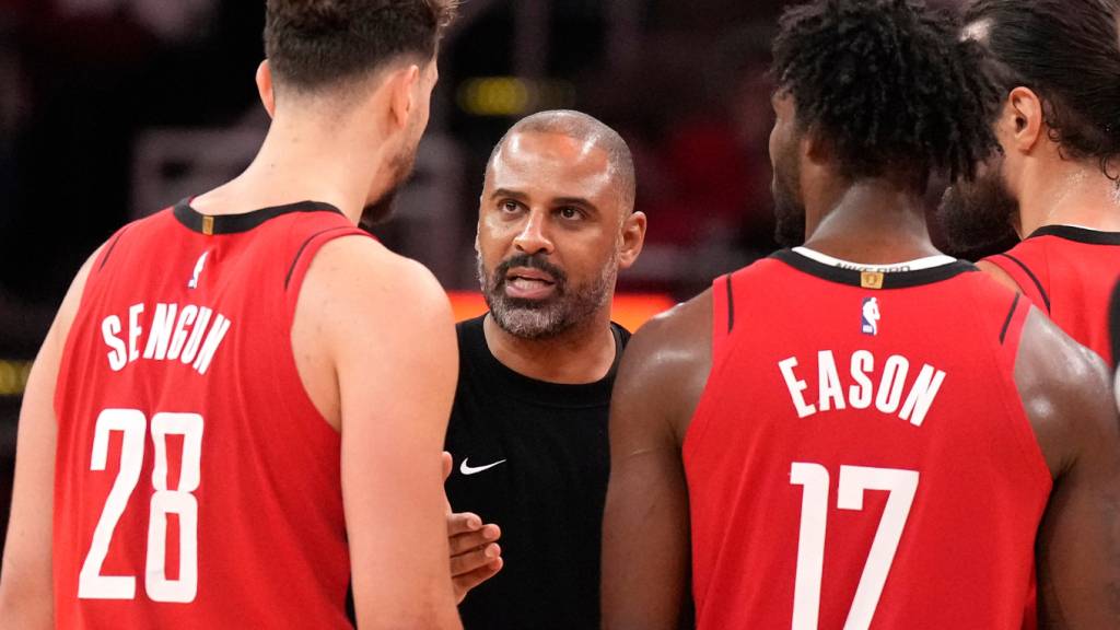 Die von Trainer Ime Udoka angeführten Rockets holen den ersten Saisonsieg