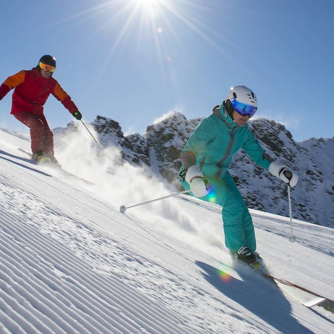 In diesen Berner Skigebieten kannst du bald die Piste runterflitzen