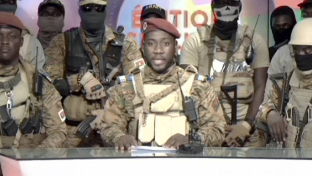 SCREENSHOT - Die EU verurteilt den Putsch in Gabun. Foto: ---/RTB/AP/dpa - ACHTUNG: Nur zur redaktionellen Verwendung und nur mit vollständiger Nennung des vorstehenden Credits