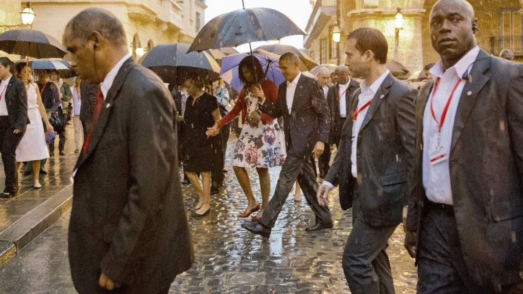 Der Stadtrundgang der Obamas in Havanna war verregnet. (Archivbild)