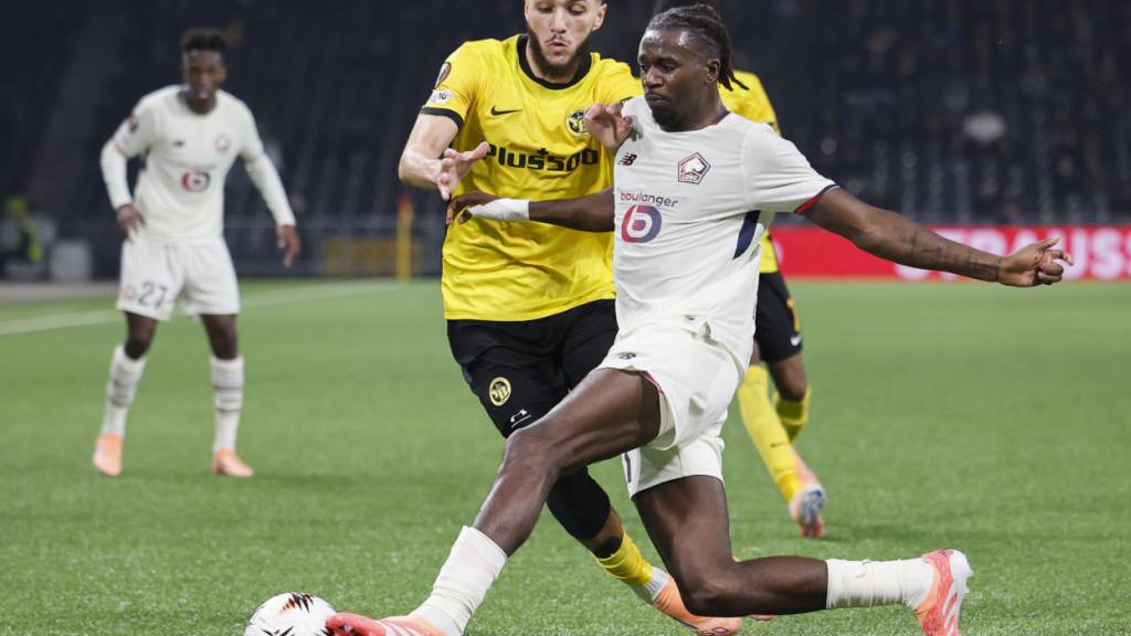 Jaouen Hadjam (links) von den Young Boys muss eine längere Zwangspause einlegen