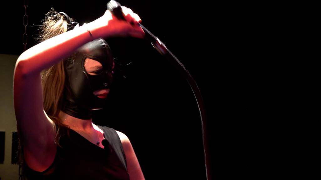 Domina Lady Juna und ihr Sklave