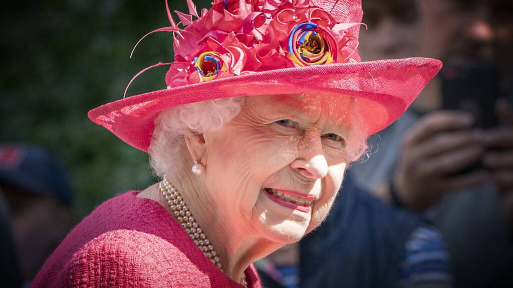 Queen sagt ersten öffentlichen Auftritt seit Krankenhausaufenthalt ab