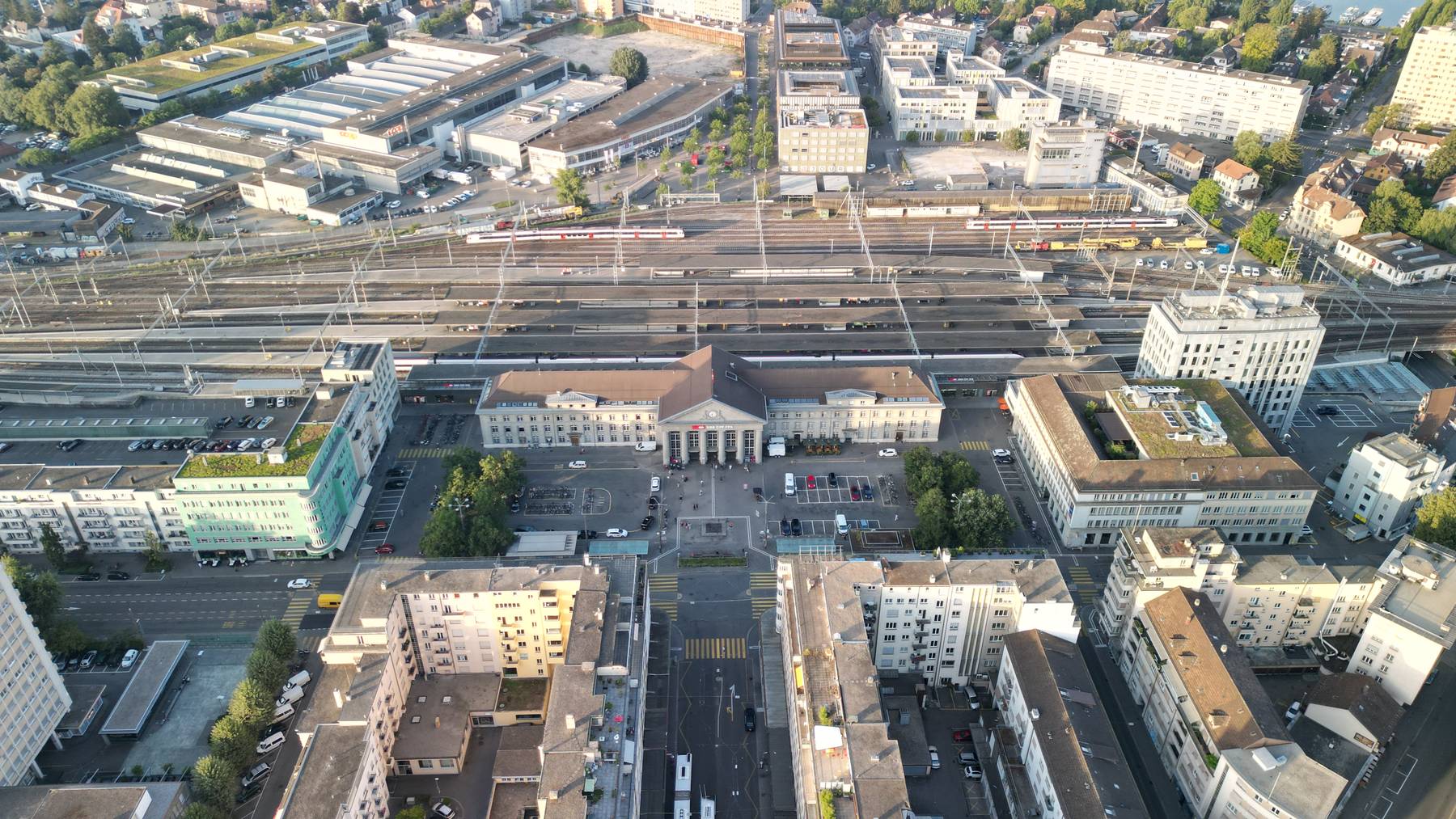 Drohnenaufnahme Bahnhof Biel