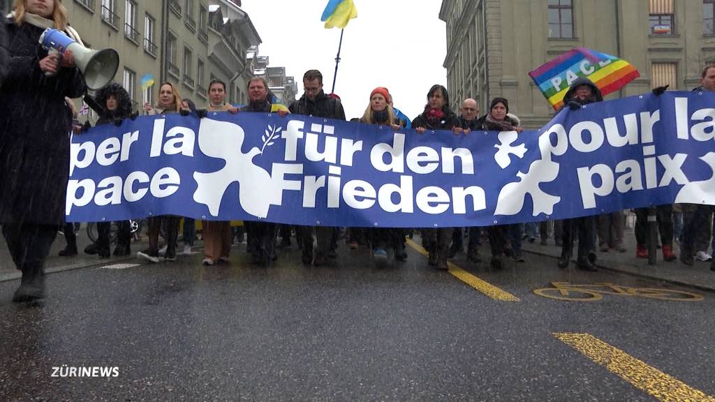 Bern: Nationale Friedensdemo