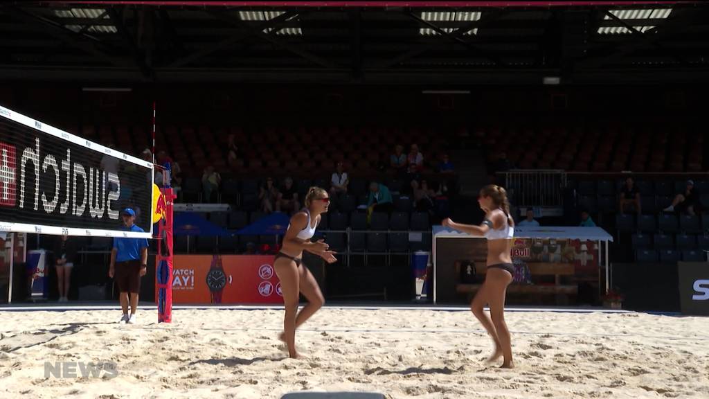 Beach Volleyball in Gstaad: 16- und 19-jährige Bernerinnen spielen mit den ganz Grossen