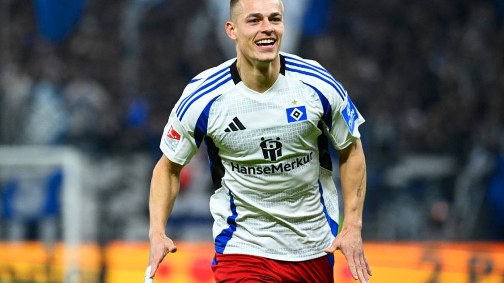 Miro Muheim jubelt