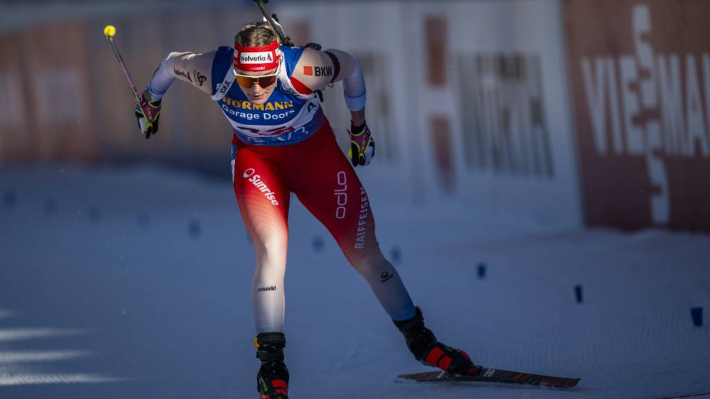 Mehr Schatten als Licht für die Schweizer Biathletinnen im ersten Sprint der Saison (im Bild Amy Baserga)