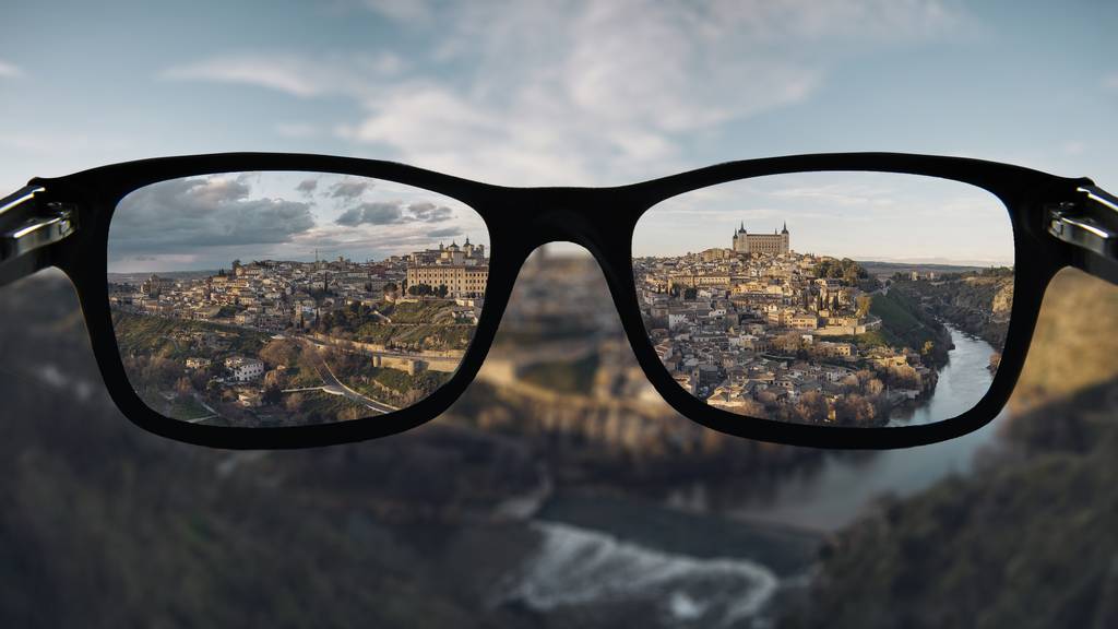 Eine Brille schärft die Sicht