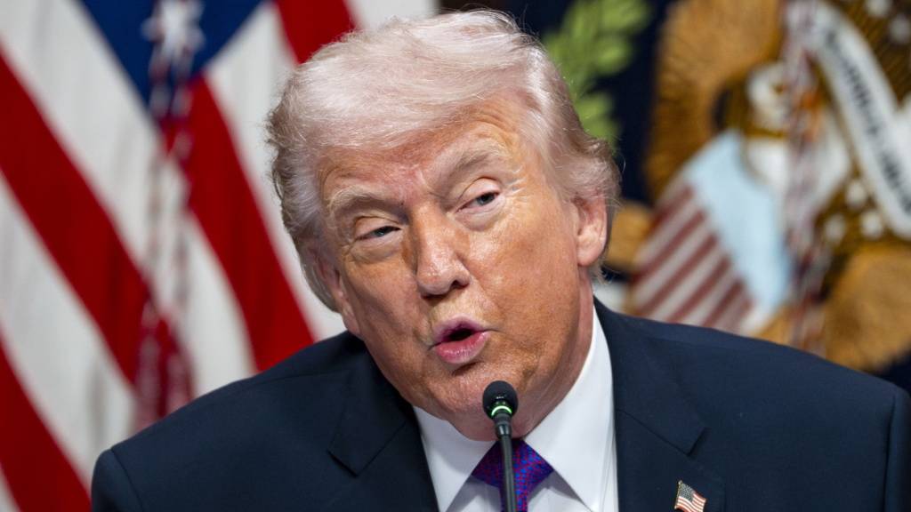 Weitere Schlappe für US-Präsident Donald Trump: Ein Richter am Gericht für internationalen Handel entschied, dass Importeure Anspruch auf Zoll-Rückzahlungen haben. (Archivbild)