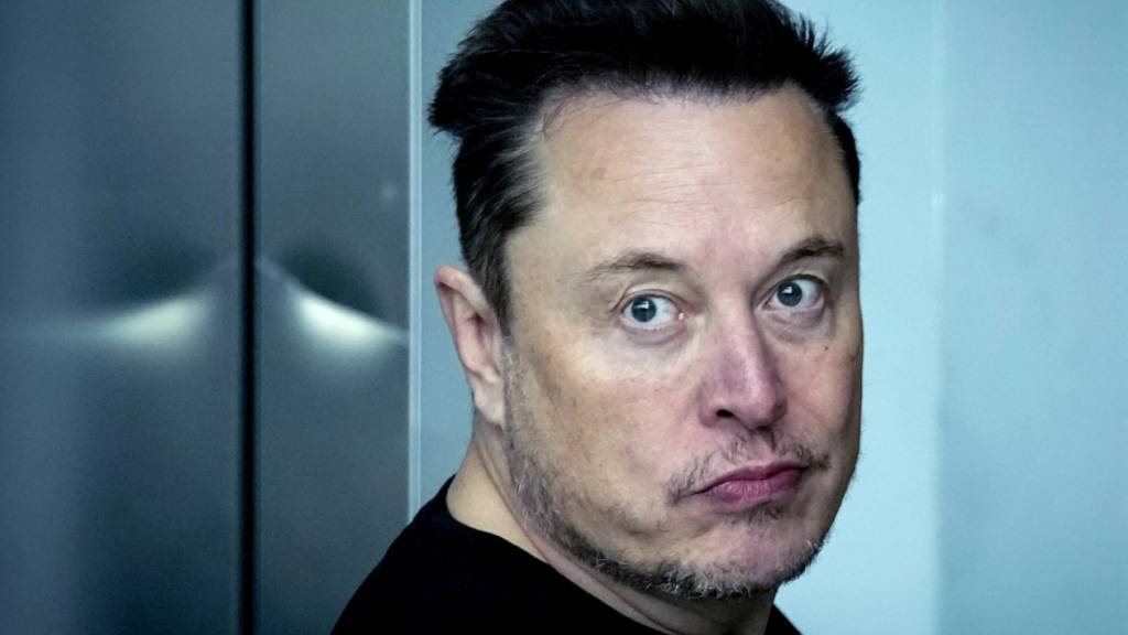 Nach der Implantationen eines Chips ins Gehirn eines Menschen lösten sich einige Elektroden wieder vom Gehirn. Die Medizintechnik-Firma Neuralink gehört Technologieunternehmer Elon Musk. (Archivbild)