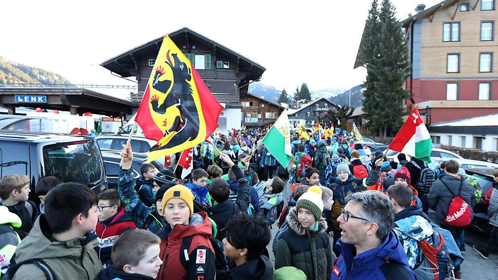 Die Jugendlichen aus allen Kantonen reisten bereits am Donnerstag ins Berner Oberland.
