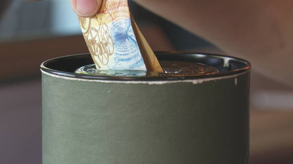Immer weniger zahlen mit Bargeld – das hat Auswirkungen auf das Trinkgeld
