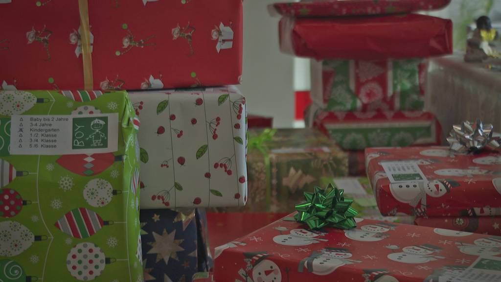 Weihnachten trotz finanzieller Probleme: Caritas sammelt Geschenke