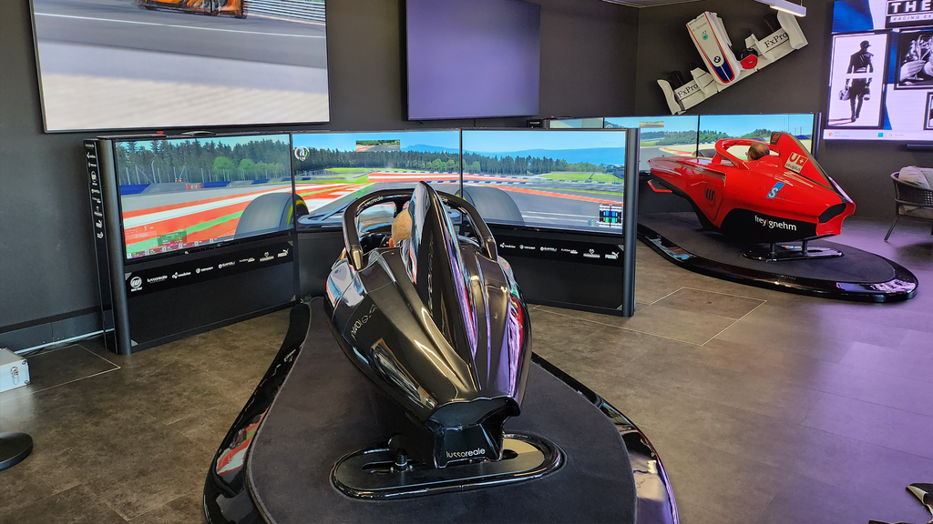 Gewinne ein authentisches Racing Simulator Erlebnis unter Freunden