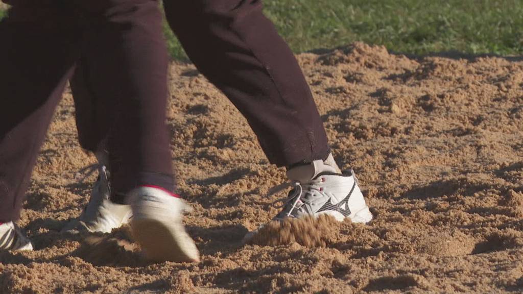 35 Jahre Frauenschwingen: Wir begleiten die Titelanwärterin und ein Nachwuchstalent am Eidgenössischen im Schachen