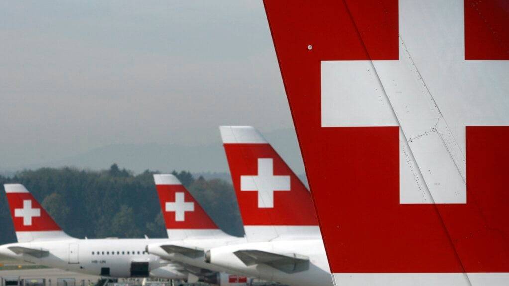 Zahlreiche Flugzeuge mussten am Freitag wegen Biswind am Boden bleiben. (Archivbild)