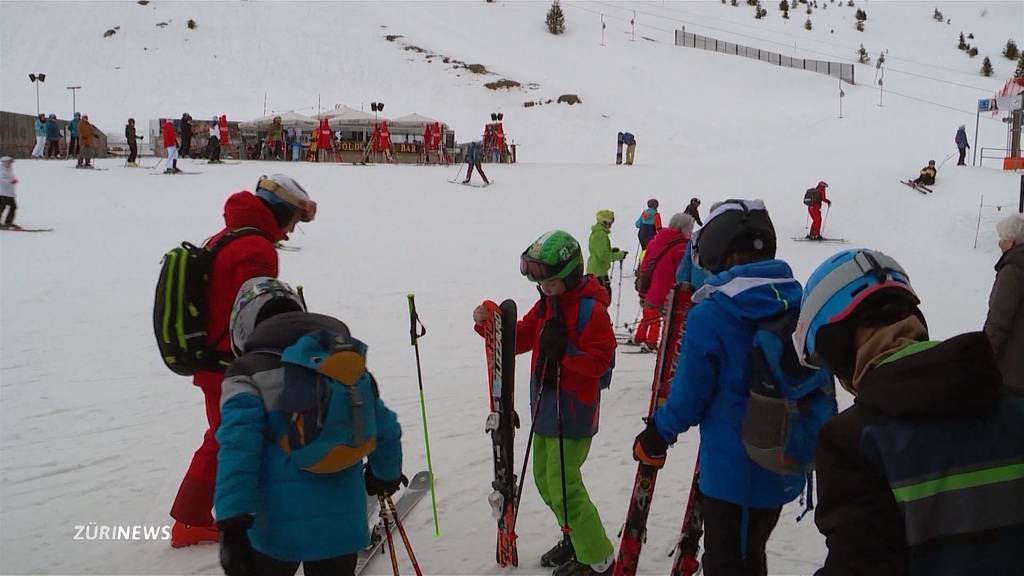 Skigebiete in Graubünden bleiben offen: Wohin mit verletzten Skifahrern?