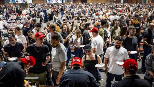 Walliser brechen Weltrekord fürs grösste Raclette