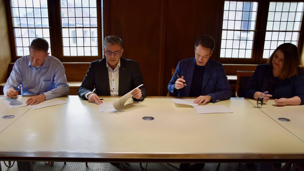 Vertrag zur Fusion für die grösste Aargauer Gemeinde ist unterschrieben