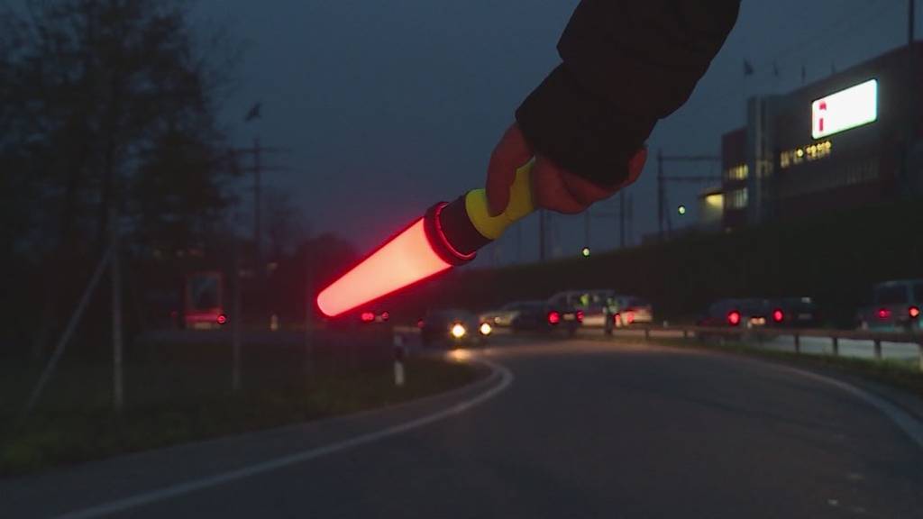 Drohungen und Behinderungen gegen Polizei