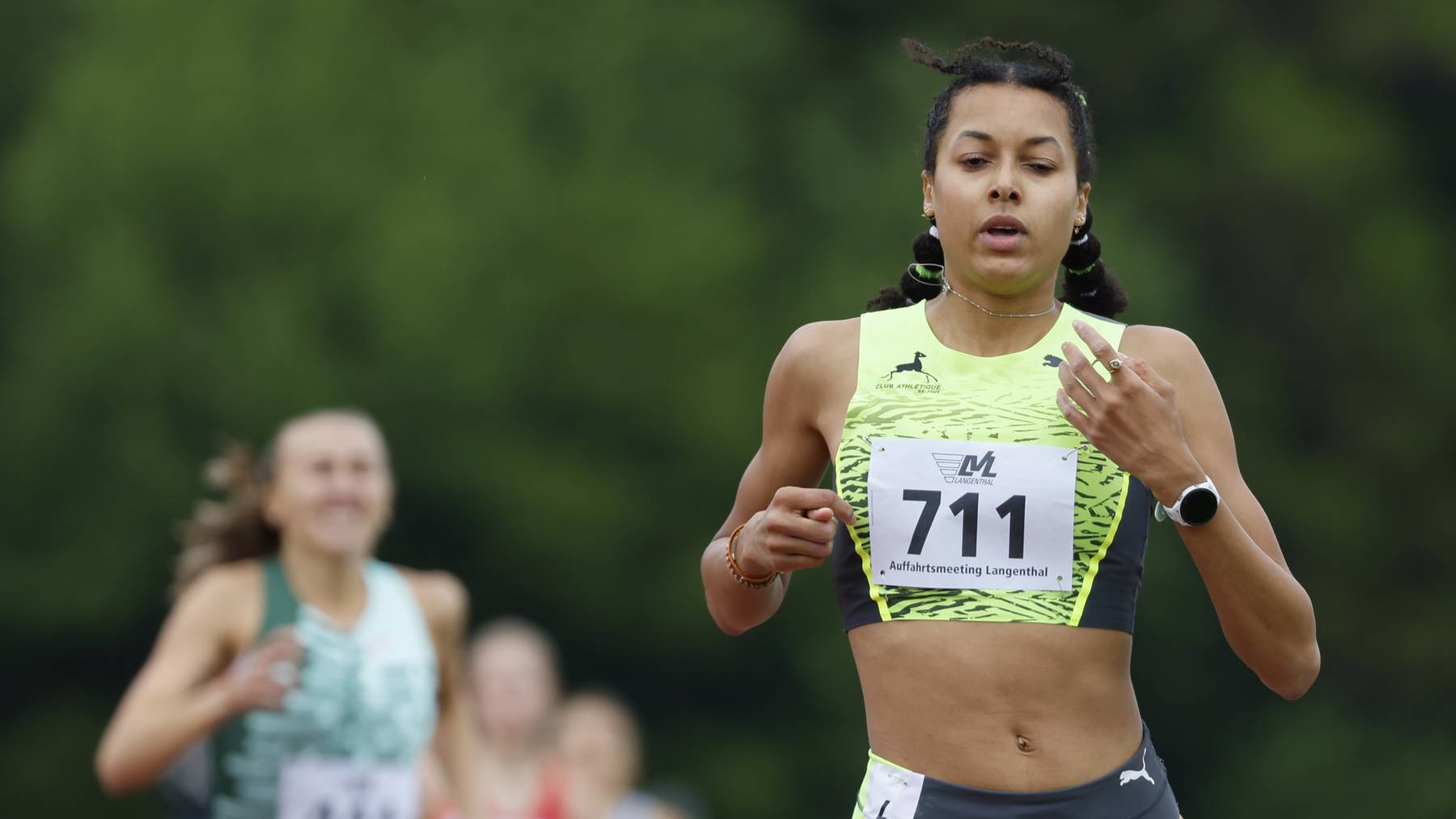 Audrey Werro gewinnt den 600 Meter Lauf, beim Nationalen Leichtathletik Auffahrts-Meeting, am Donnerstag, 18. Mai 2023 im Stadion Hard in Langenthal.