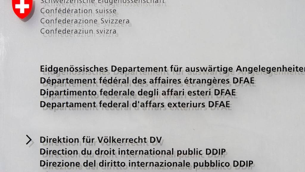 Das Eidgenössische Departement für auswärtige Angelegenheiten EDA gibt sich zutiefst beunruhigt über die Eskalation zwischen Israel und dem Iran.