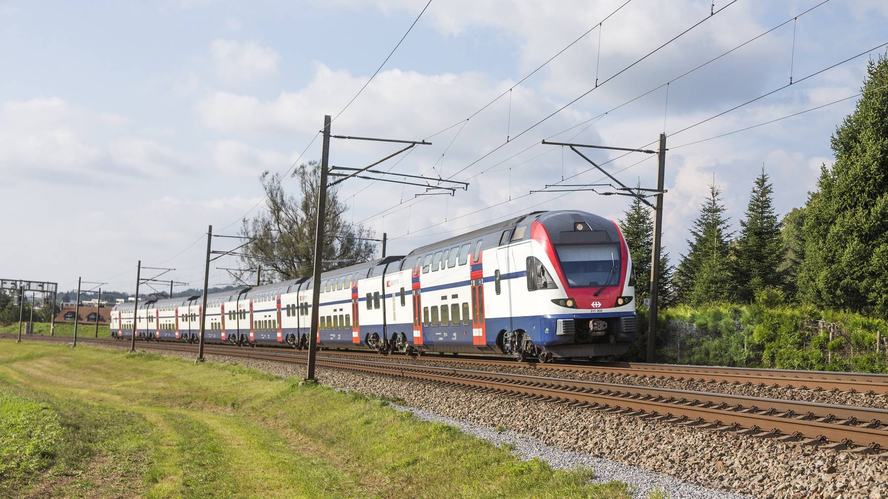 Mit dem Fahrplanwechsel wird Rothenburg Station nun teilweise auch mit dem neuen Regio Dosto bedient. Doch der Wechsel brachte auch eine Problematik mit sich – zumindest für jene Passagiere aus dem Rottal.