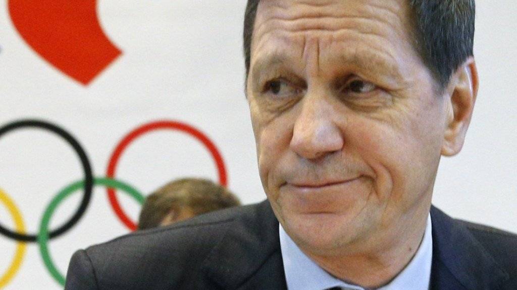 Russlands IOC-Präsident Alexander Zukow gibt den Olympia-Entscheid bekannt