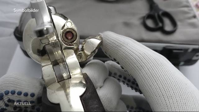 Russisch Roulette-Toter: Mitbewohner angeklagt