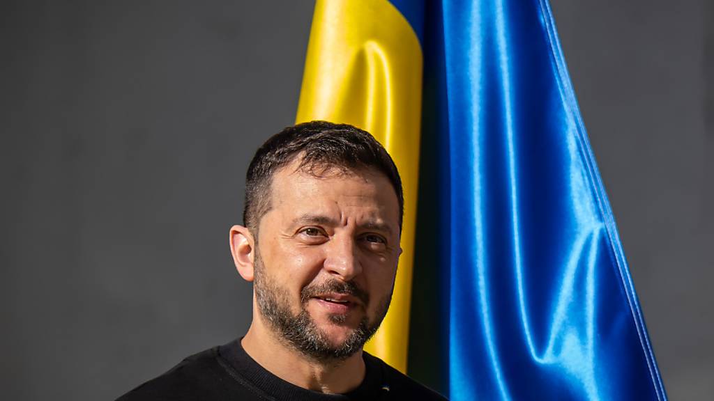 Selenskyj glaubt an mögliches Kriegsende 2025