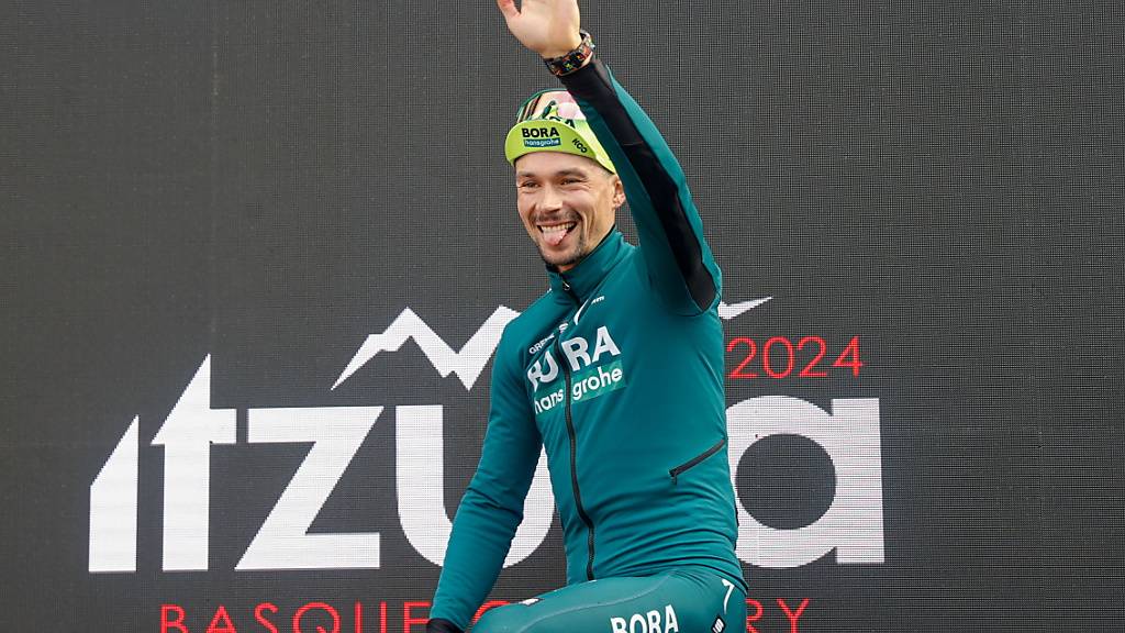 Nach dem Sieg zum Auftakt der Baskenland-Rundfahrt (Bild) musste der Gesamtführende Primoz Roglic in der 3. Etappe eine Schrecksekunde überstehen
