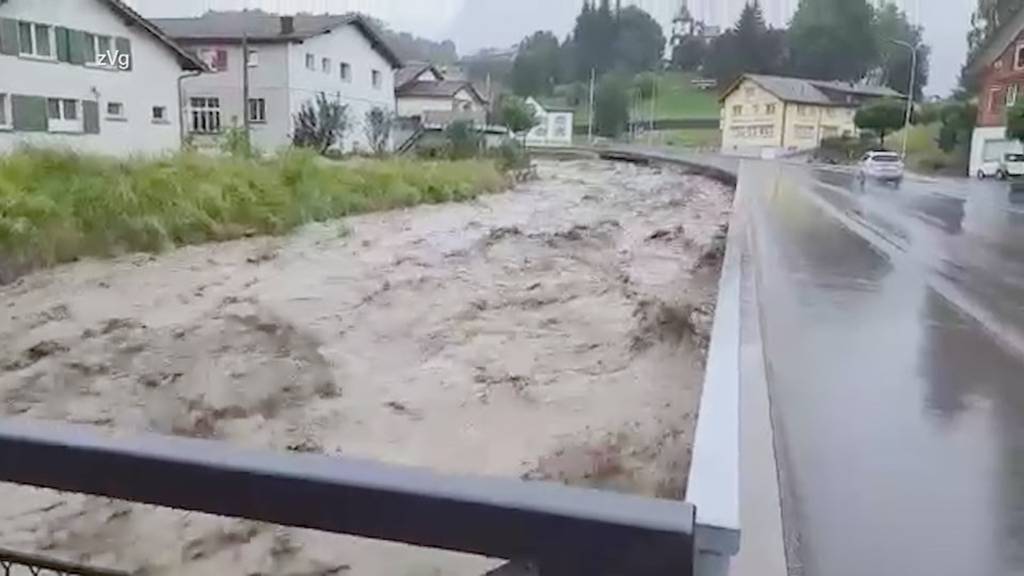 Umweltschäden wegen Gewitter in AI