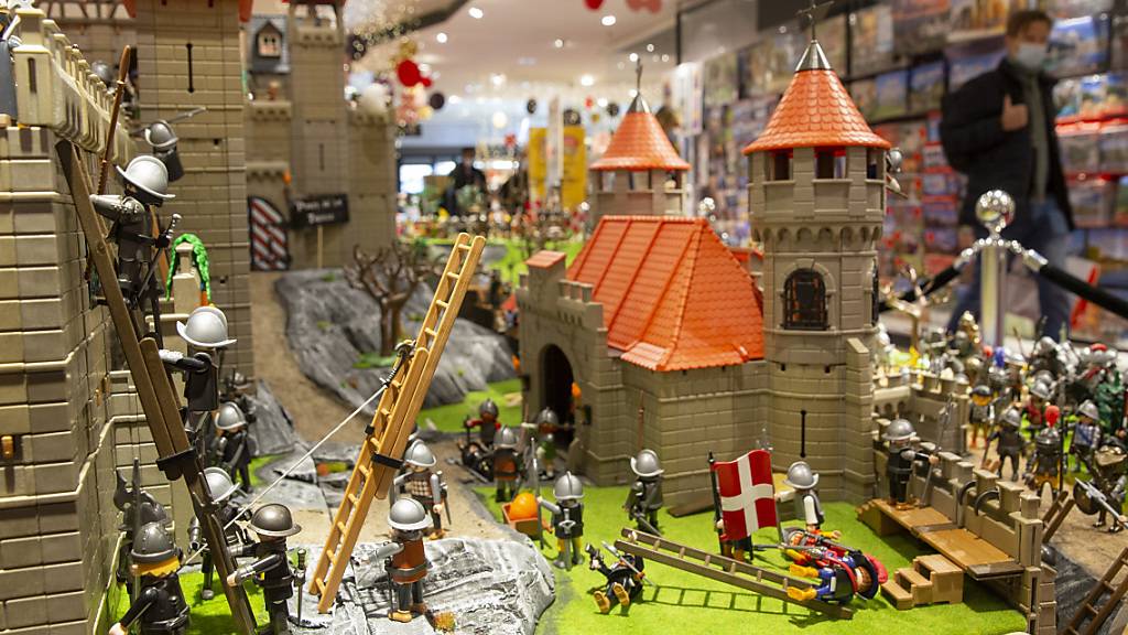 Die Spielzeugmarke Playmobil fertigte in 50 Jahren 3,8 Milliarden Figuren. (Archivbild)