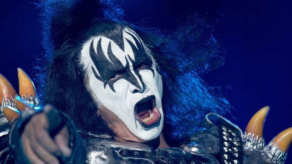 Gene Simmons ist Sänger der US-Rockband Kiss und ein Fan von Angela Merkel (Archiv)