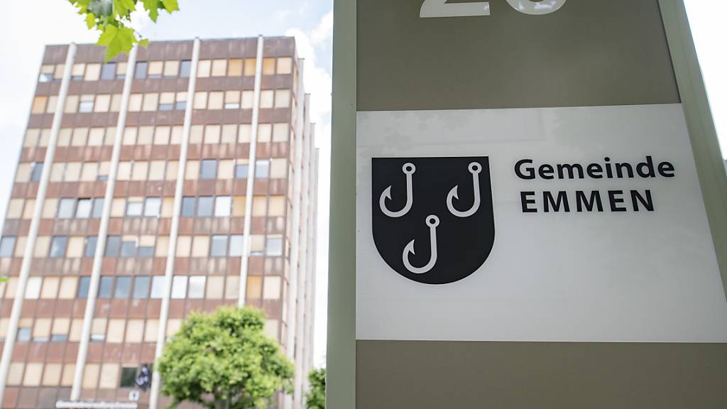 Trotz äusserst positivem Jahresabschluss 2020 verfehlt die Luzerner Gemeinde Emmen die kantonalen Vorgaben bei wichtigen Finanzkennzahlen deutlich. (Archivbild)