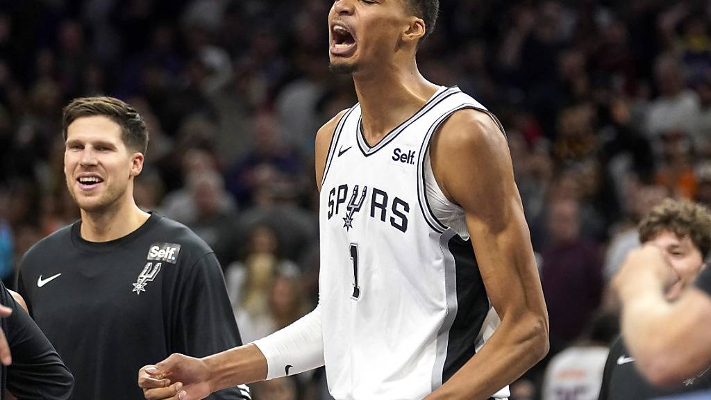 Victor Wembanyama schlug am Donnerstag zu und erzielte 38 Punkte gegen die San Antonio Suns.