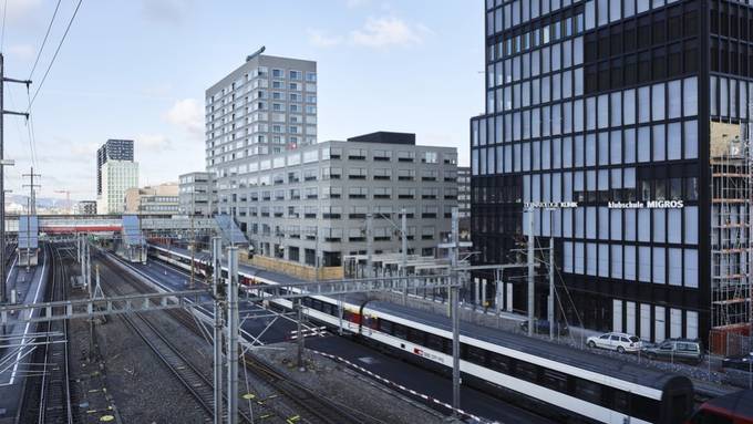 Störung am Bahnhof Altstetten führt zu Verspätungen und Ausfällen