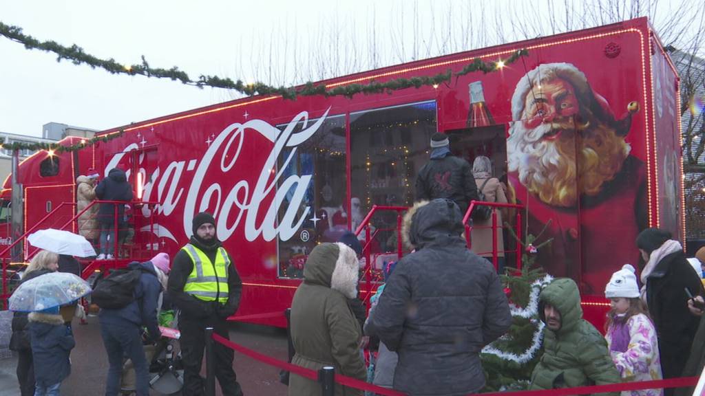 Coca-Cola Weihnachtstruck in Zug