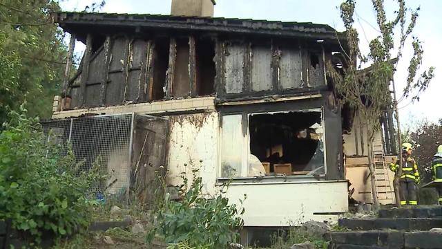 5-köpfige Familie nach Hausbrand obdachlos