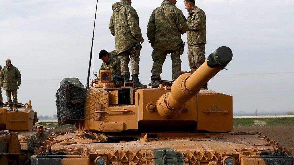 Türkische Soldaten in der Nähe der syrischen Grenze.