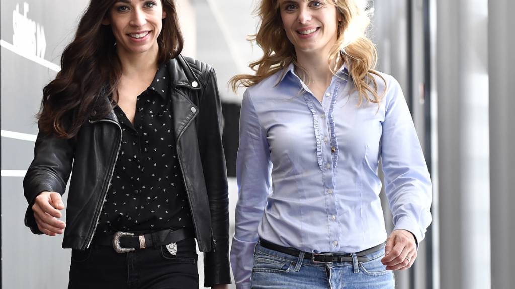 Der Stadtrat will die Zürcher «Tatort»-Produktion weiterhin unterstützen. Im Bild die Schauspielerinnen Carol Schuler und Anna Pieri. (Archivbild)