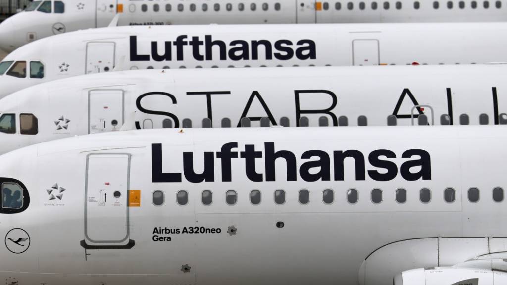 Erneut streiken Lufthansa-Pilotinnen und -Piloten. Hunderte Flüge entfallen, besonders an den grossen Flughäfen. Hintergrund sind Tarifkonflikte mit der Vereinigung Cockpit.