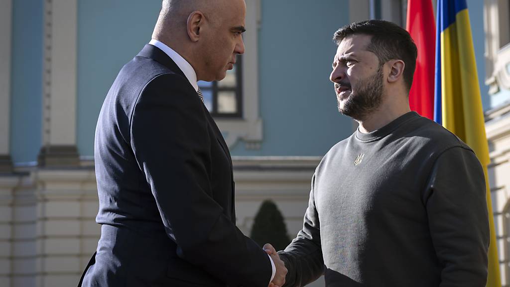Alain Berset hatte den ukrainischen Präsidenten bereits im vergangenen Jahr in seiner Funktion als Bundespräsident der Schweiz in der Ukraine besucht. (Archivbild)