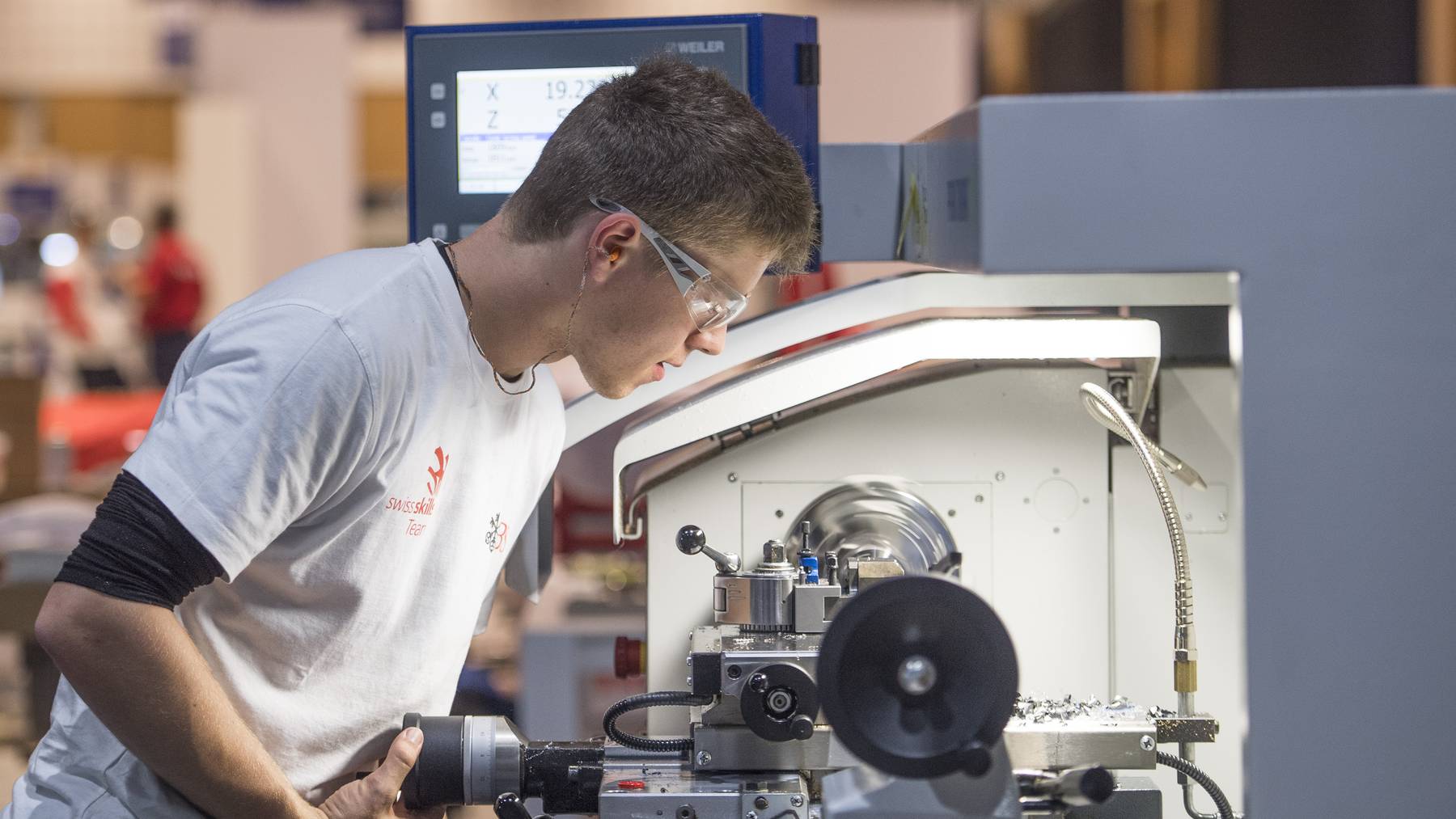 Lehrling_MEM-Themenbranche