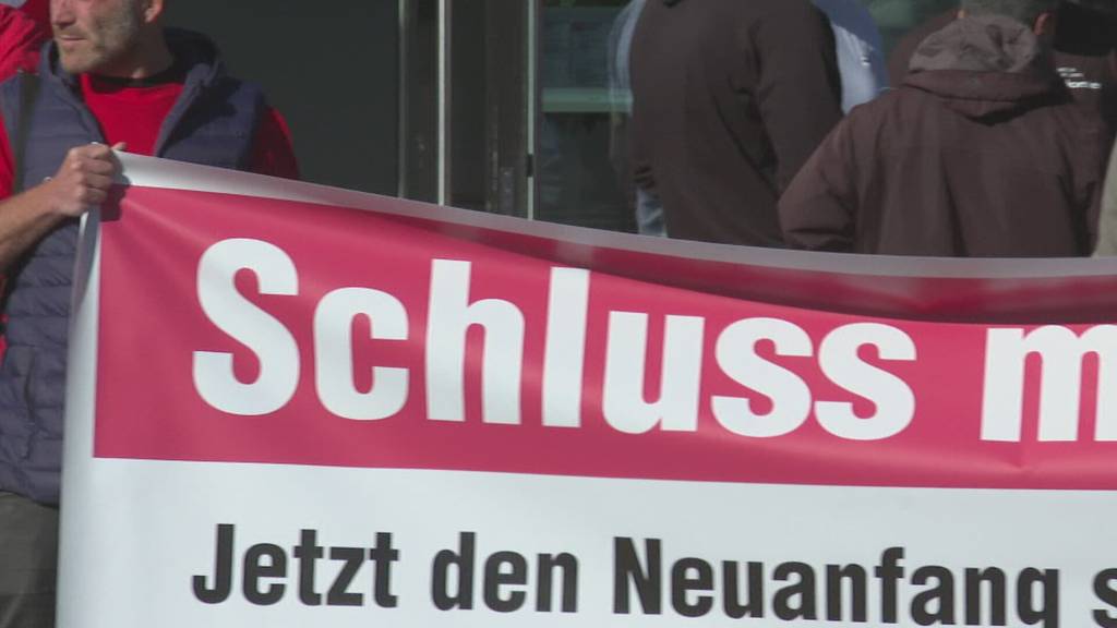 Personal hat genug: Chefetage soll Sessel räumen