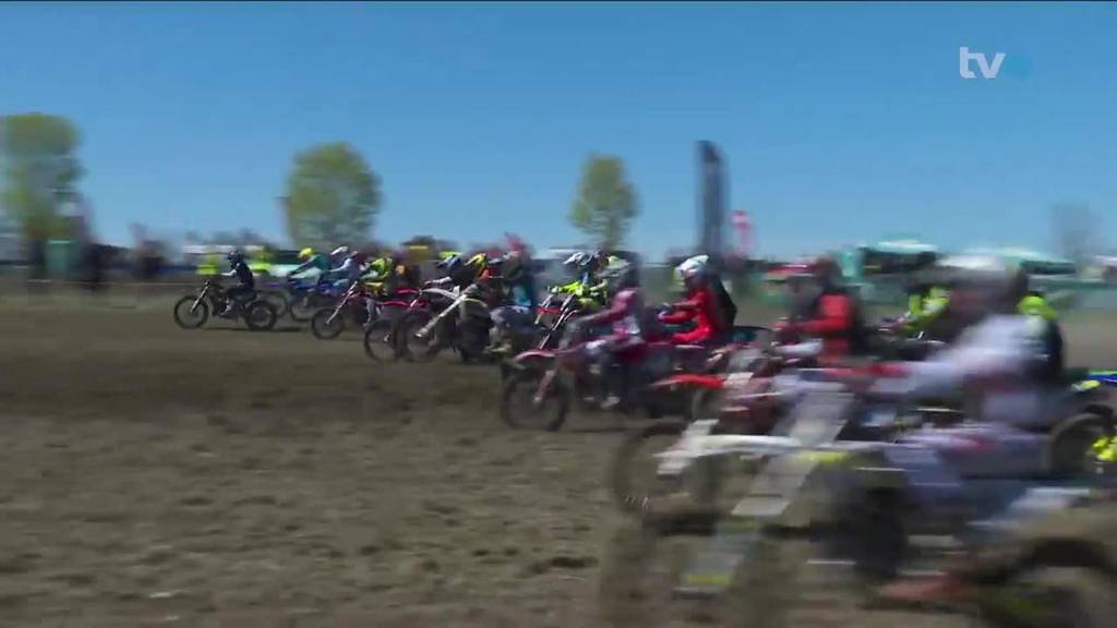 Durch den Acker, durch die Luft: Motocross in Frauenfeld